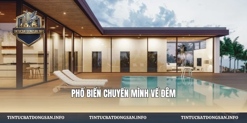 Phố biển chuyển mình về đêm